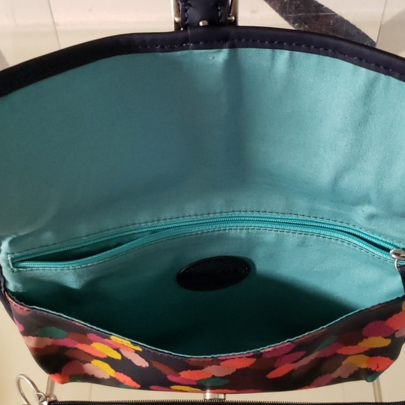 Fossil Pouch+Crossbody - Picture 7 of 8